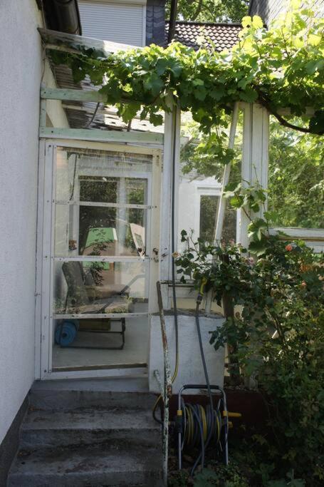 Ruhiges Apartment & Veranda Mit Guter Anbindung Bochum Kültér fotó